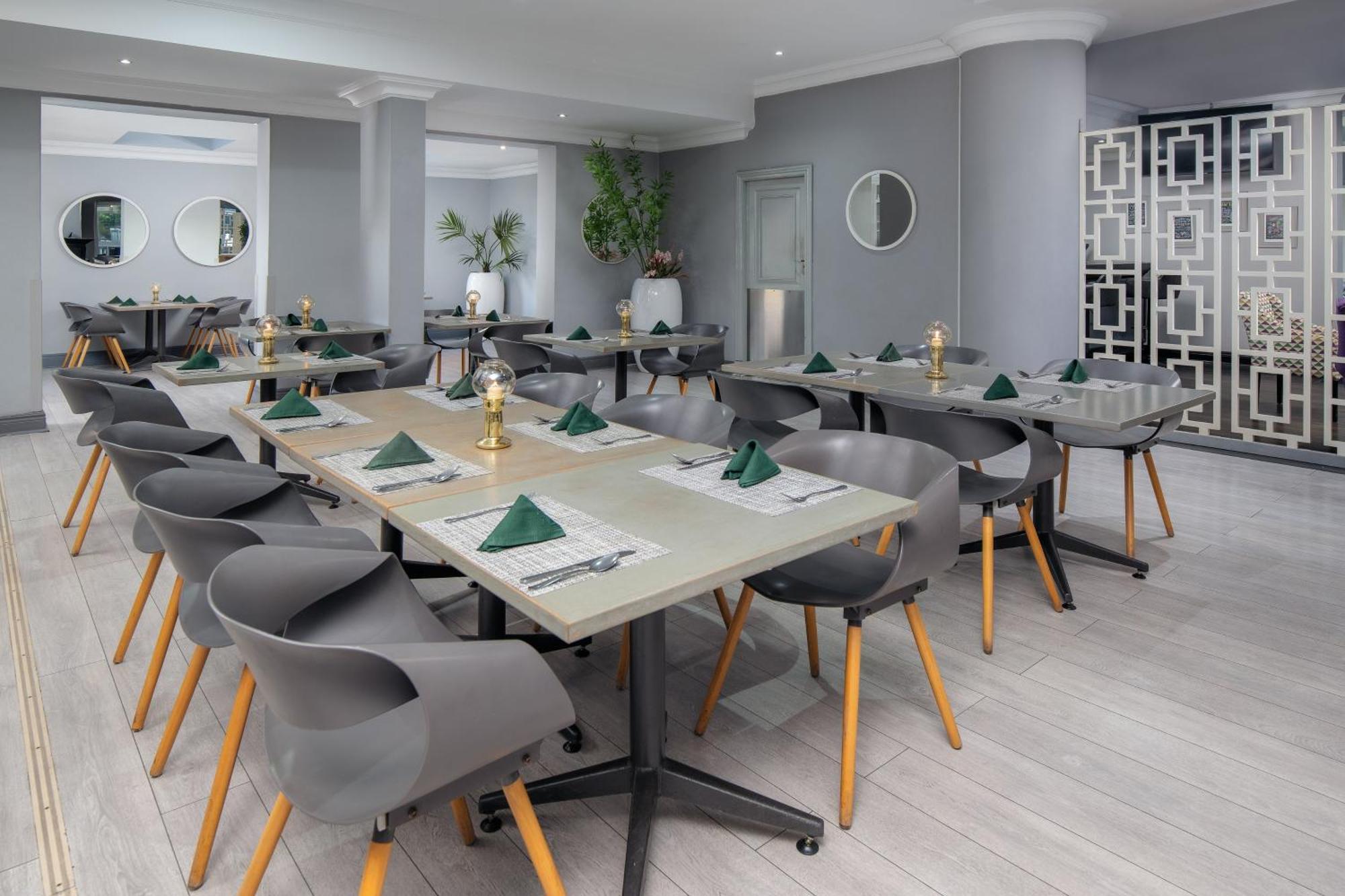 Holiday Inn Johannesburg Airport By Ihg Kempton Park Exteriér fotografie